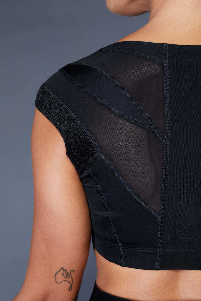 Intelliskin zip 2024 bra